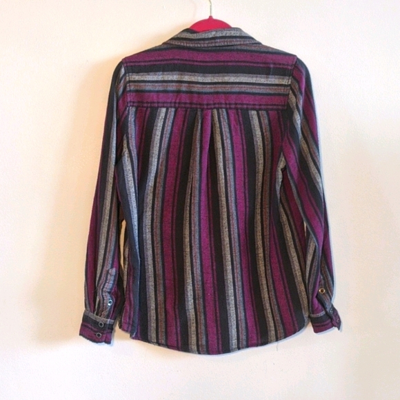 Lightweight Flannel - Picture 3 of 4